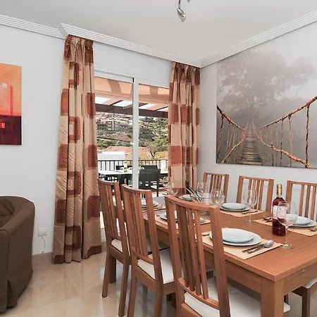 El Bosque Penthouse *